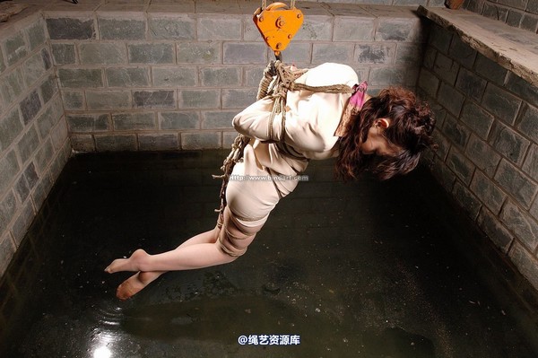 丽柜美束 - 2006-04-19 第 9 张图片