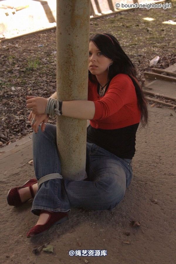 bound-neighbor-girl - Jasmin - Tied up in the ruins 5 第 8 张图片