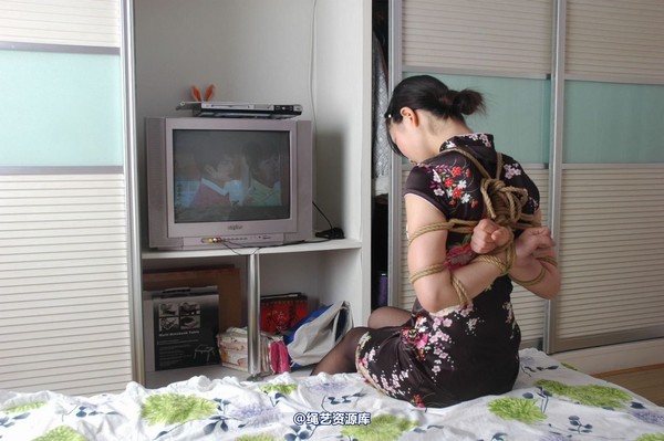 唯美之家 - 小青旗袍五花2010-7-8 第 57 张图片