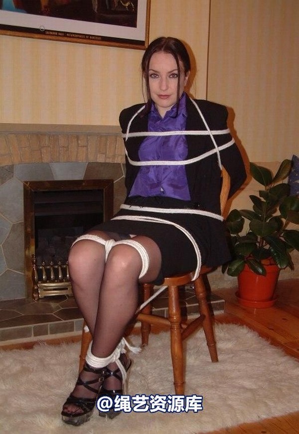 bondagebob - Jessica Chair tied tumble 1 第 2 张图片