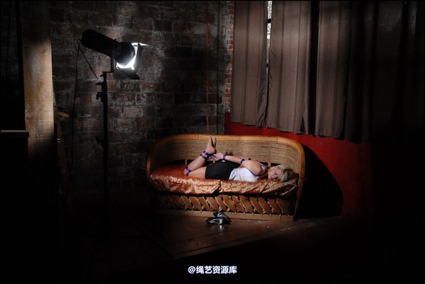 simplytied - D gets hog tied 第 43 张图片
