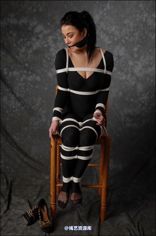 simplytied - C in Black cat 第 29 张图片