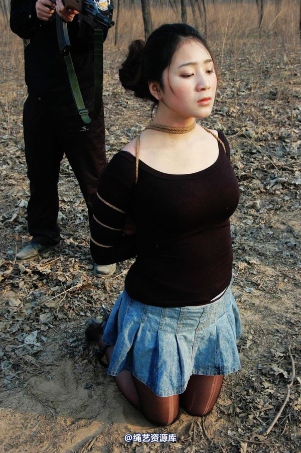 mj影视 - 2013-3-4陈沫踏青 黑丝美女最终的不归路 第 3 张图片