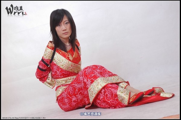 唯美之家 - 2008-11-20雯雯汉服 第 51 张图片