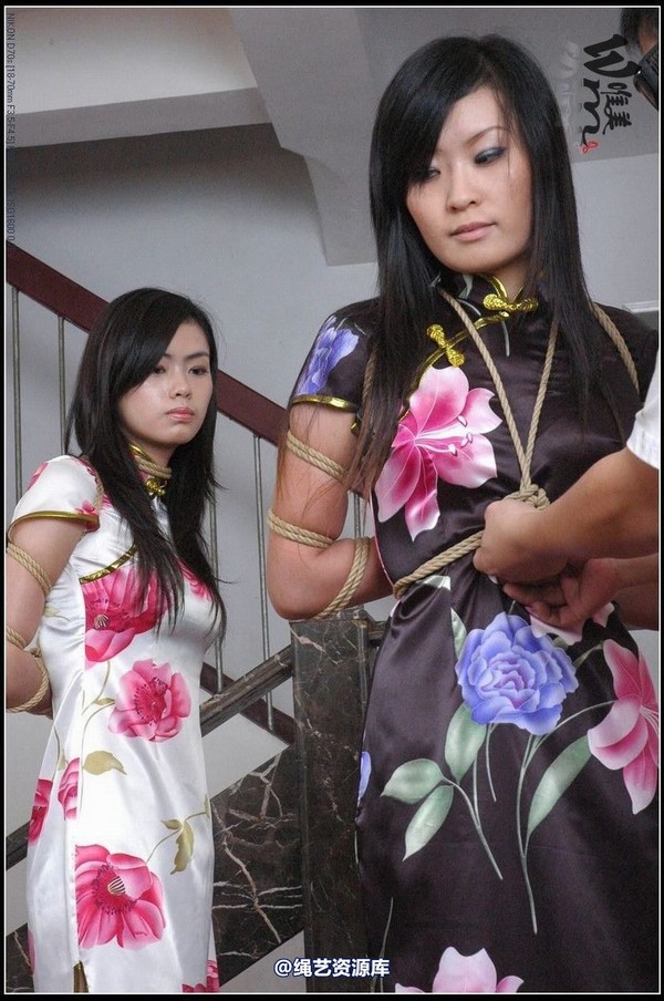 唯美之家 - 2008-09-24小妖琪琪旗袍绳艺 第 189 张图片
