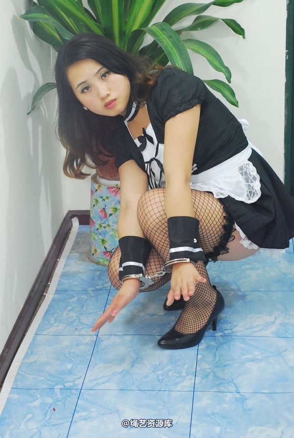 唯美之家 - 新模秀影女仆装 第 32 张图片