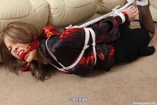 bondagebob - Nicky Phillips Tied at home 第 128 张图片