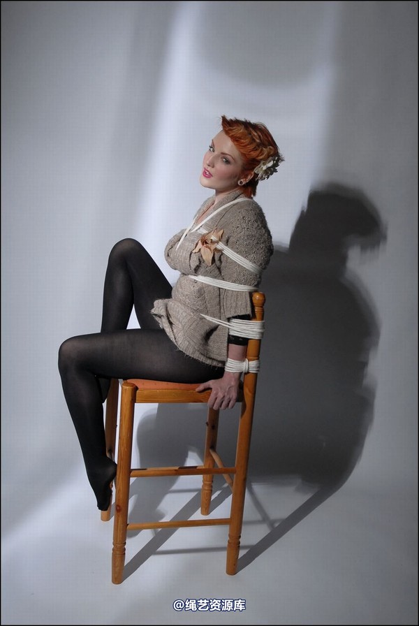 simplytied - RR in tight chair tie 第 8 张图片