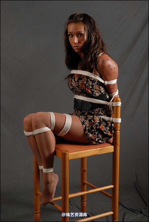 simplytied - Tight chair tie in seams 第 26 张图片