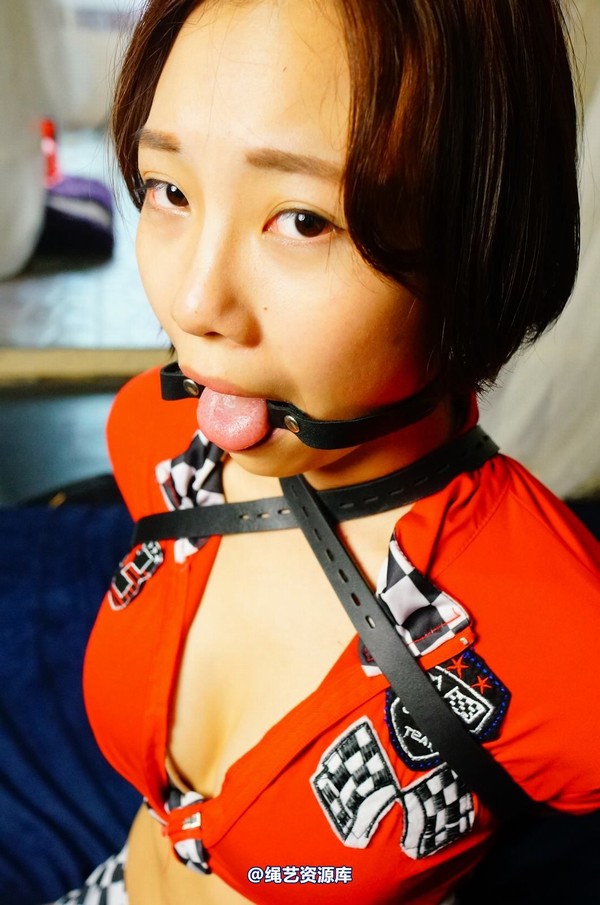 dk13美束馆 - 9.16-小仙儿赛车女郎-C120P 第 110 张图片