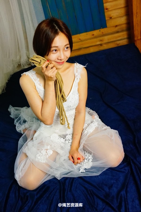 dk13美束馆 - 9.16-小仙儿白婚纱-B130P 第 46 张图片