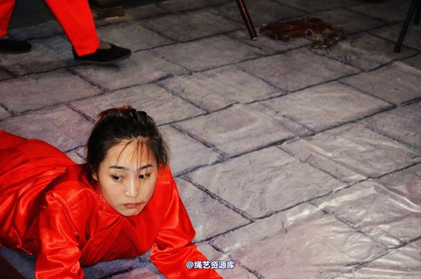 mj影视 - 血的代价梦境古大堂 女囚众生相2013-08-26 第 204 张图片