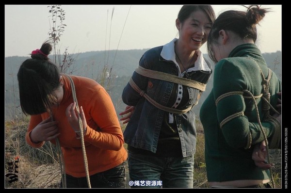 唯美之家 - 2008-11-13外拍(集体) 第 324 张图片