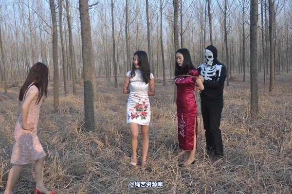 mj影视 - 三大模特争秀3 第 19 张图片