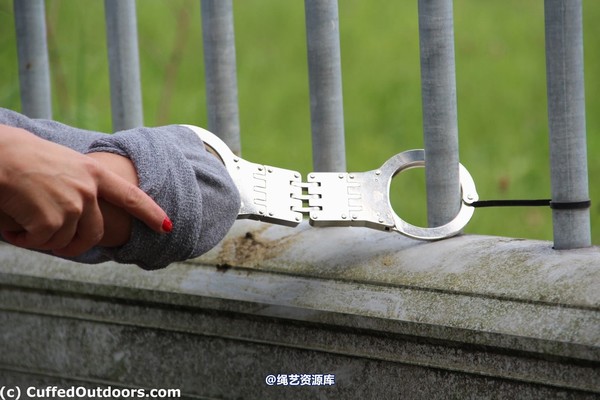 cuffedoutdoors - cod438 第 69 张图片