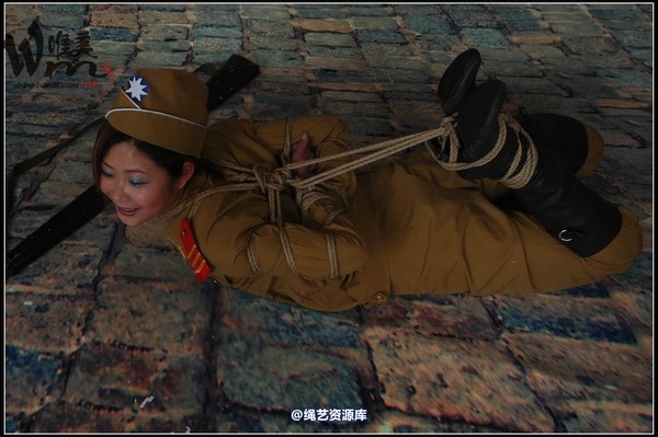 唯美之家 - 08-05-07新模特二 第 97 张图片