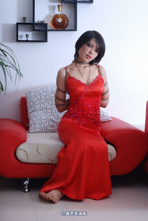 唯美之家 - 书兰-红礼服 第 32 张图片