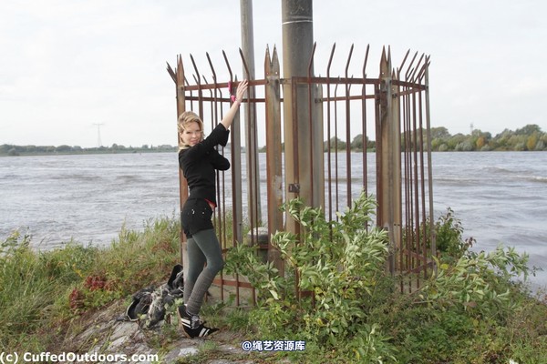 cuffedoutdoors - cod428 第 115 张图片