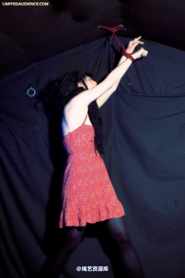 limitedaudience - 2009 lex eleven all alone 第 16 张图片