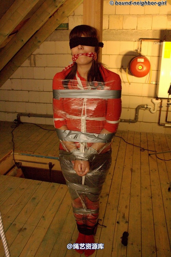 bound-neighbor-girl - Susan - Tied up in the Attic 2 第 49 张图片