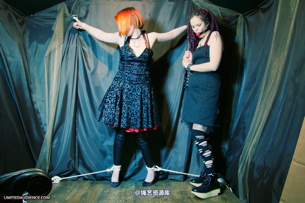 limitedaudience - 2011 beckykat six tied and chained 第 4 张图片
