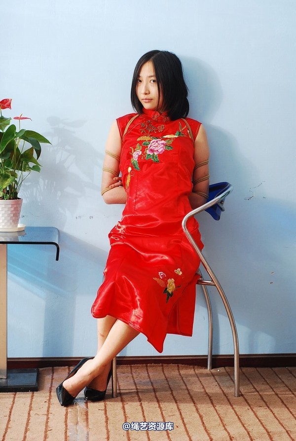 唯美之家 - 白雪试服装4 第 38 张图片