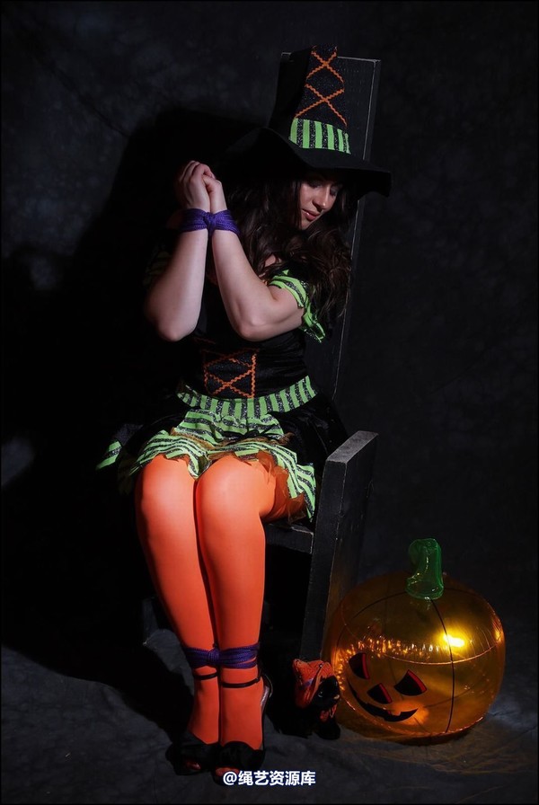 simplytied - Halloween special 第 13 张图片