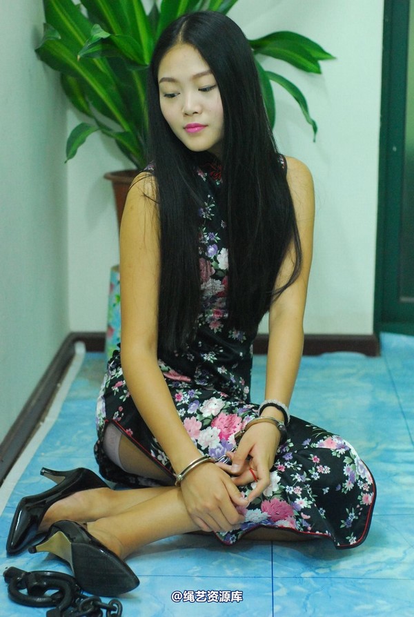 唯美之家 - 新摸雅静黑旗袍 第 49 张图片