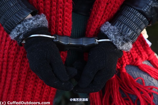 cuffedoutdoors - cod585 第 37 张图片