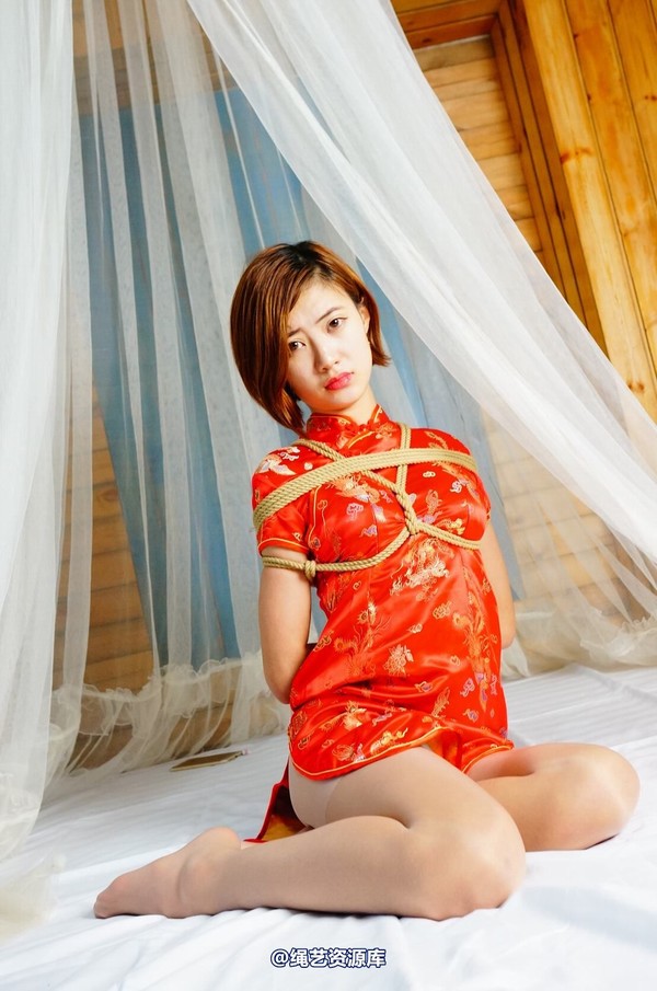 dk13美束馆 - 9.13-小宝红旗袍B-120P 第 17 张图片