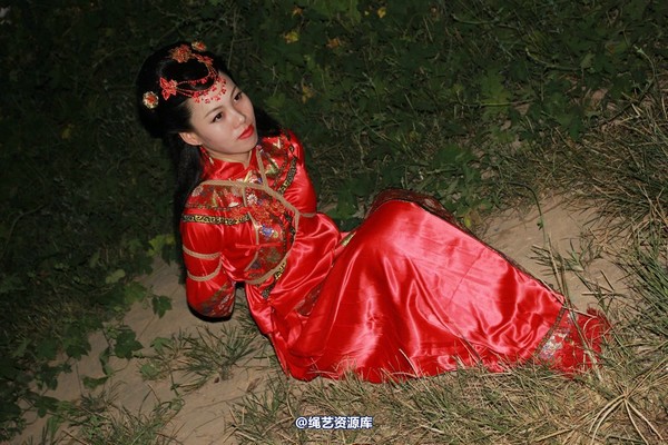 胜景山庄 - 294-绑个新娘子 第 36 张图片