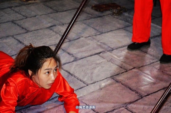 mj影视 - 血的代价梦境古大堂 女囚众生相2013-08-26 第 205 张图片