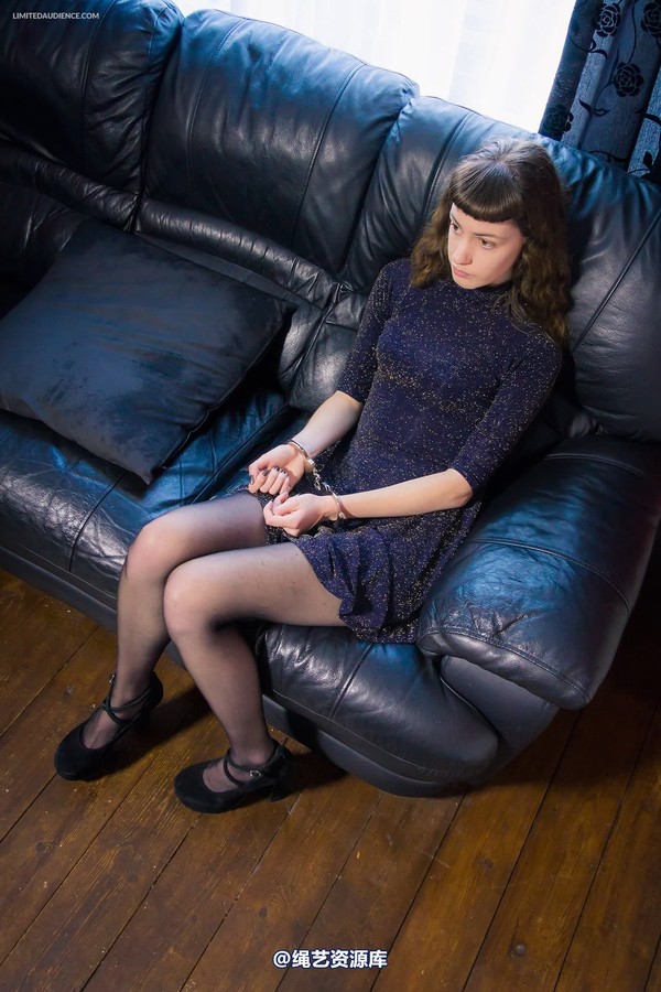 limitedaudience - 2014 fay under house arrest 第 24 张图片