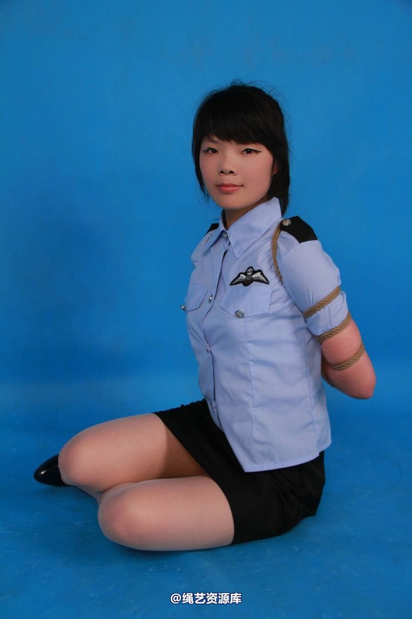 胜景山庄 - 014-娜娜制服 第 22 张图片