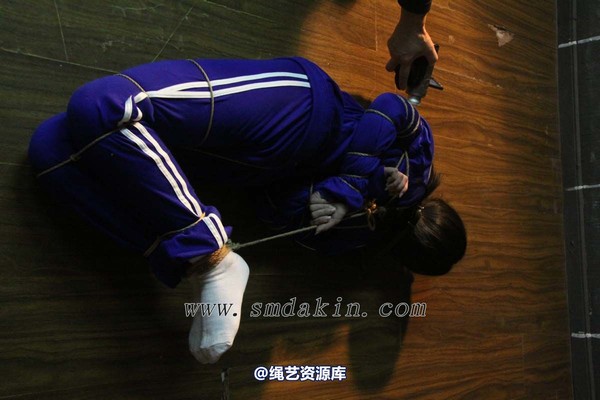 锐度主张 - 运动服五花驷马模特：珍珍 第 7 张图片