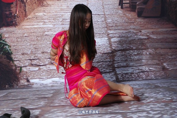 唯美之家 - 小优-民族服 第 144 张图片