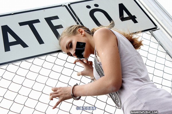 gaggedinpublic - gip322 第 66 张图片