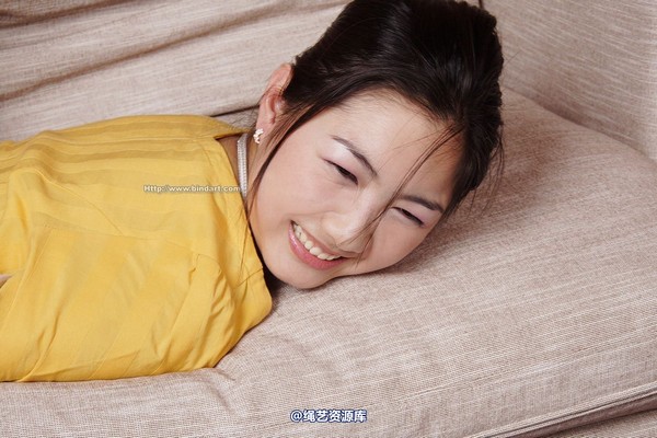 丽柜美束 - 2006-05-16 第 27 张图片