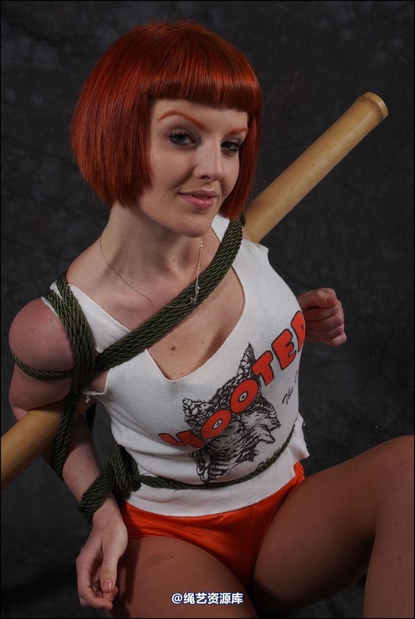 simplytied - RR Hooters again more 第 14 张图片
