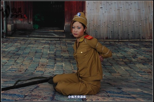 唯美之家 - 08-05-07新模特二 第 19 张图片