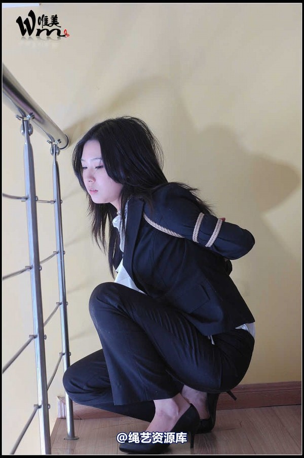 唯美之家 - 雪儿制服2010-3-13 第 25 张图片