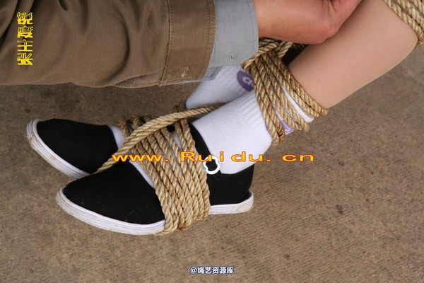锐度主张 - 世博园内向游人展示捆绑艺术4 第 61 张图片