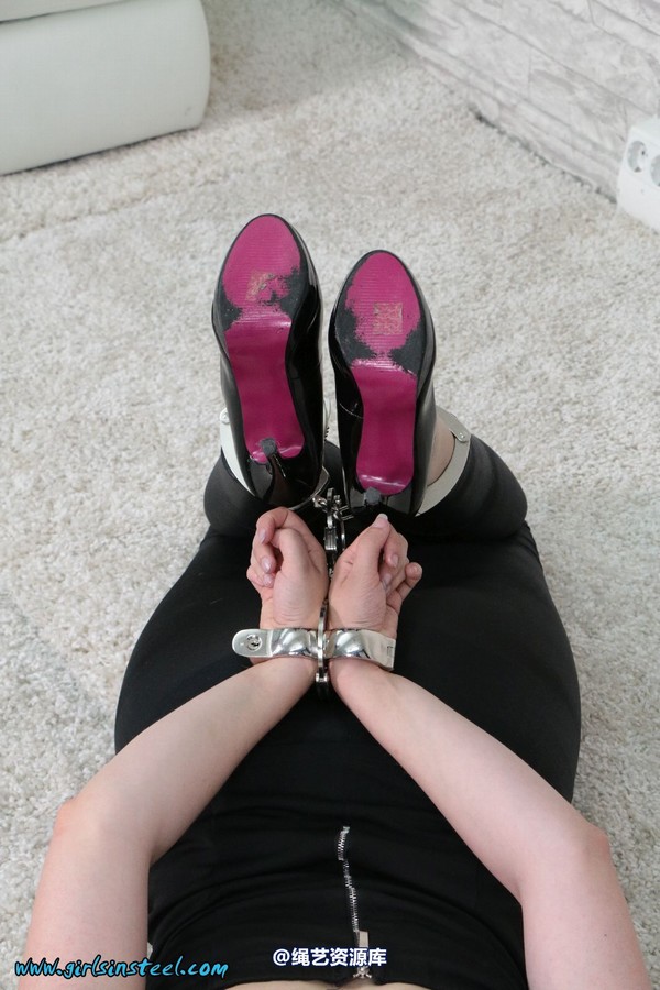 girlsinsteel - Irish 8 hogtied 第 27 张图片