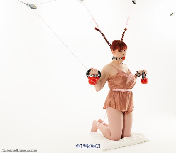 restrainedelegance - Pigtail Predicament 第 24 张图片