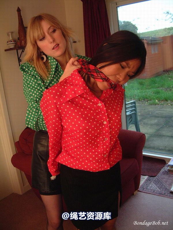 bondagebob - Luxi and Kerry Not today! 第 17 张图片