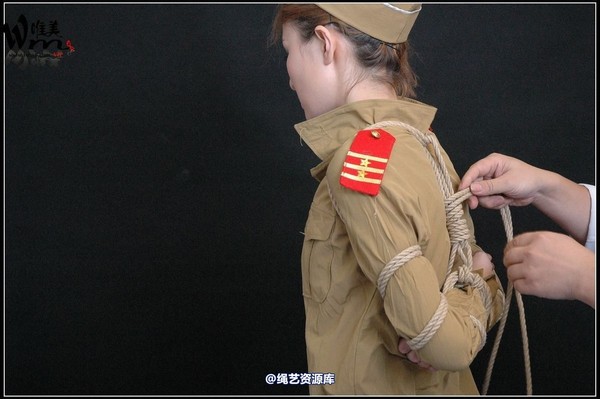 唯美之家 - 08-06-02新疆军装 第 311 张图片