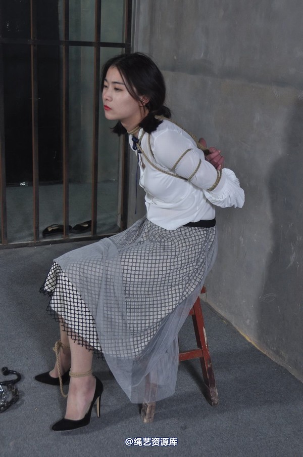 mj影视 - 淑女被抓 第 270 张图片