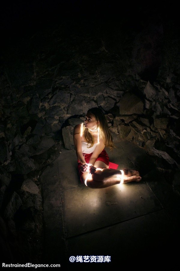 restrainedelegance - Captured By Light 第 83 张图片