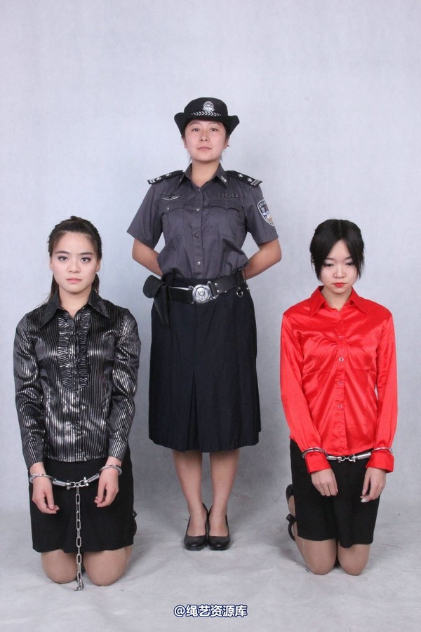 胜景山庄 - 246-女犯姐妹 第 31 张图片