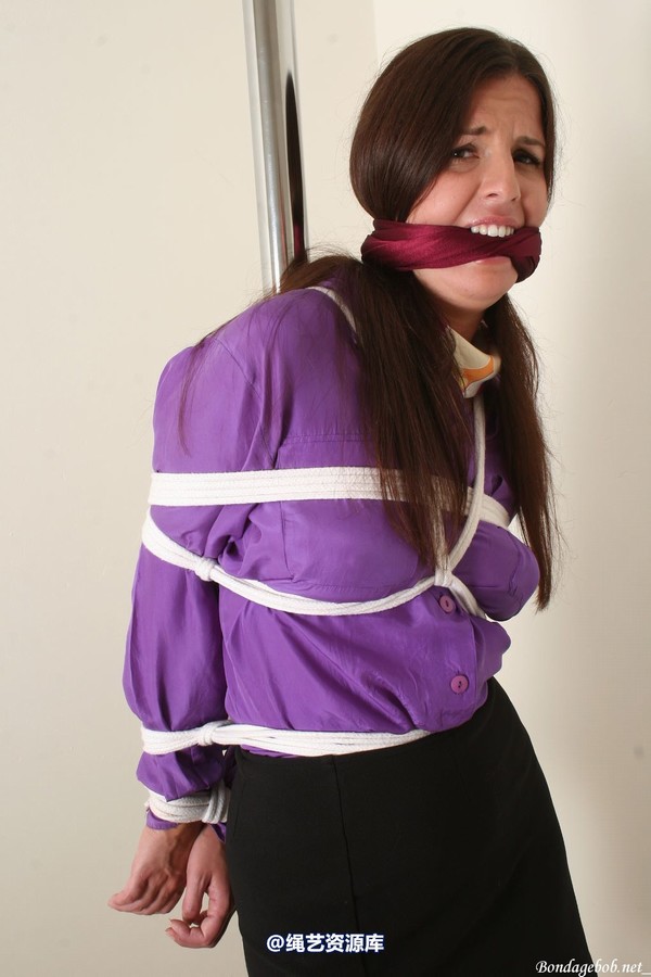 bondagebob - Kobe Lee Gagged! 第 76 张图片